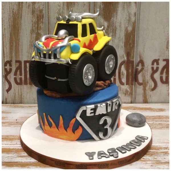 Big Foot Monster Truck 