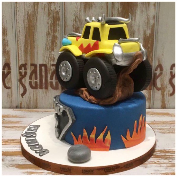 Big Foot Monster Truck 