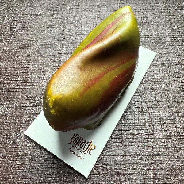 Cedric Grolet Fıstıklı Tek Pasta 