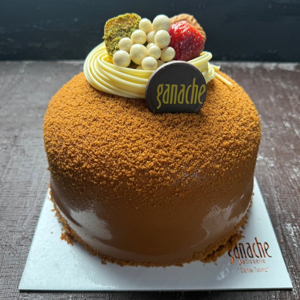 Lotus Çilek Muz Pasta